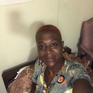 Meet your Posher, Tracy